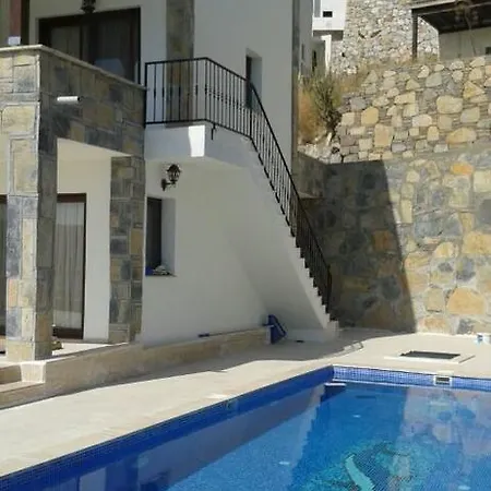 Villa Thea